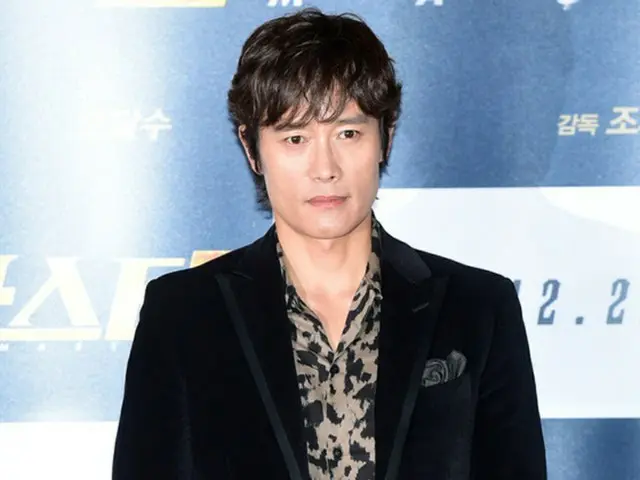 韓国俳優イ・ビョンホン（46）側が「2016MAMA」の打ち上げ映像問題について釈明した。