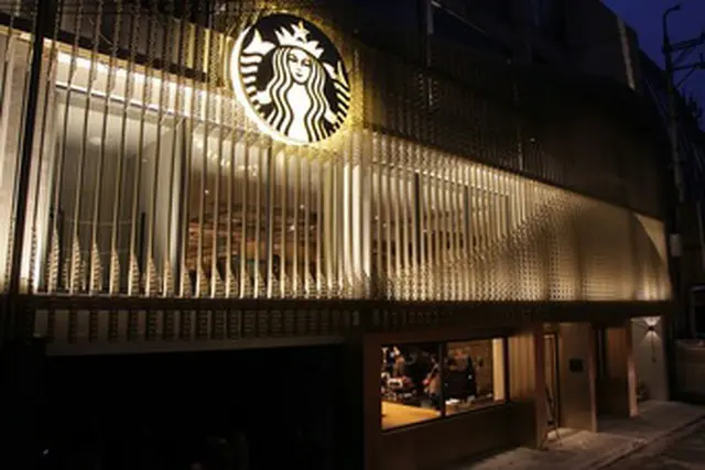 スターバックスコーヒーコリアは韓国1号店オープンから17年で1000号店目をオープンすると14日、明らかにした。（提供:news1）