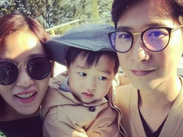 韓国人気バラエティ番組「スーパーマンが帰ってきた」側が、男性グループ「Sechs Kies」元メンバーのコ・ジヨン（36）の出演について、1月初めに登場する予定であることを明らかにした。（提供:OSEN）