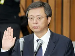 前青瓦台民政首席、崔順実（チェ・スンシル）黙認疑惑を否認＝“崔順実国政加入”5次聴聞会
