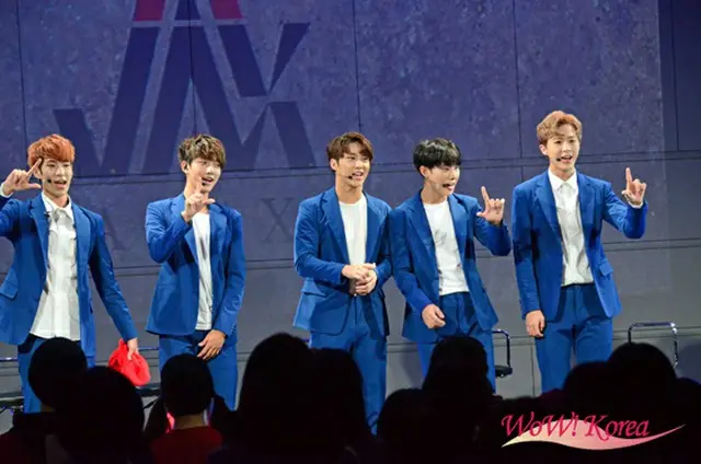 「A-JAX」左からユニョン、ジュンヒ、ヒョンゴン、スンジン、スンヨプ