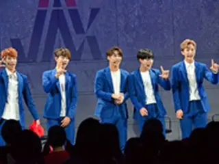 【イベントレポ】「A-JAX」、U-NEXT韓流イメージキャラクターに！ショーケースでは“PPAP”、“恋ダンス”と話題のダンスを初披露
