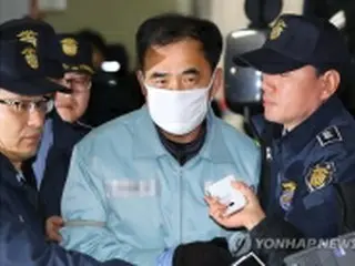 特別検察官　サムスン・崔被告の疑惑で前高官取り調べ