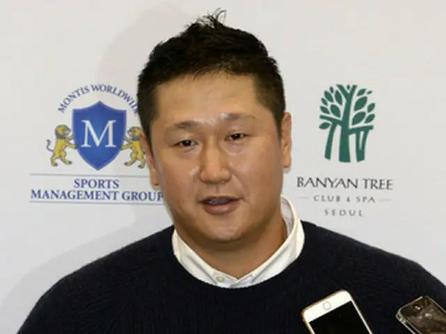 メジャーリーグ、シアトル・マリナーズで活躍した韓国出身の野球選手イ・デホ（李大浩）の今後について、日本メディアの関心も熱い。