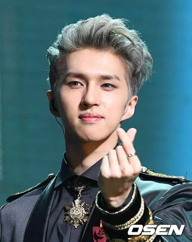 韓国アイドルグループ「VIXX」のメンバー、ケン（KEN、24）がミュージカル「花より男子」に合流し、舞台を通してファンに会う。