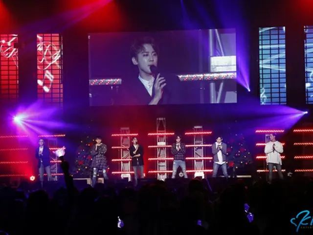 【公演レポ】「TEENTOP」、ファンの前で宣言「2017年はもっとかっこいい姿で会いに来る」