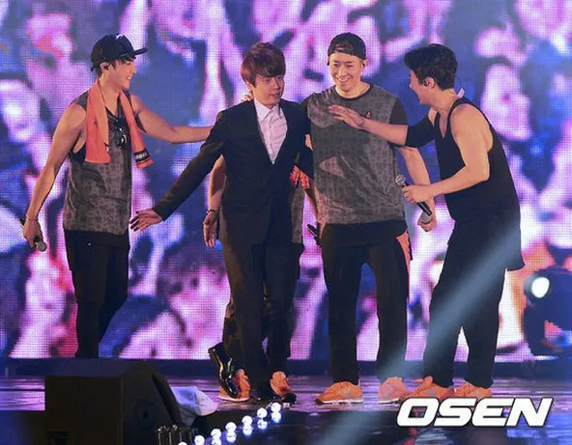 アンディ(SHINHWA)