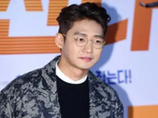 俳優イ・テソン、公演中に呼吸困難… 病院へ緊急搬送