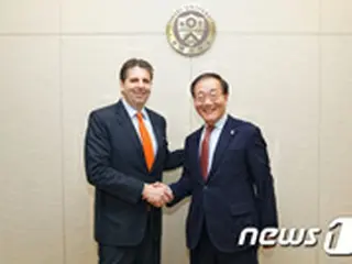 リッパート駐韓米国大使、韓国発つ前に延世大訪問…襲撃事件からの縁＝韓国