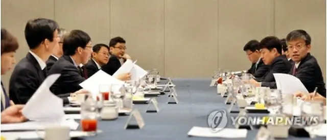 ２０日に開催された汎政府非常経済対応タスクフォース会議（企画財政部提供）＝（聯合ニュース）