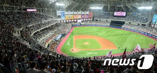 来る3月におこなわれるWBCを控え、韓国・高尺（コチョク）スカイドームが大会準備に入る。