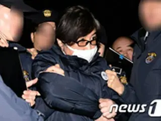 特検、崔順実被告が明日の再召喚に応じない場合“逮捕令状”発行も＝韓国