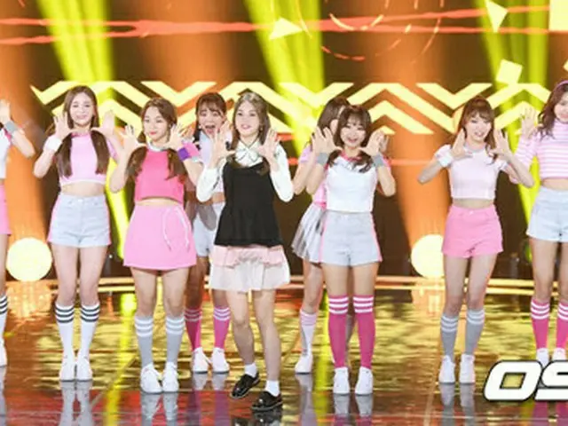 解散を前にした韓国ガールズグループ「I.O.I」のラストコンサートはどの現場よりも熱く胸にじーんとくるものだった。（提供:OSEN）
