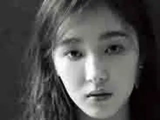 「MOMOLAND」ナンシー、ファッション誌画報でシックな魅力を公開
