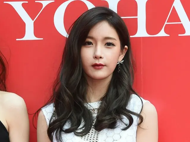 韓国ガールズグループ「RAINBOW」出身のチョ・ヒョニョン（25）が新事務所を探し、復帰に向けて準備中だ。