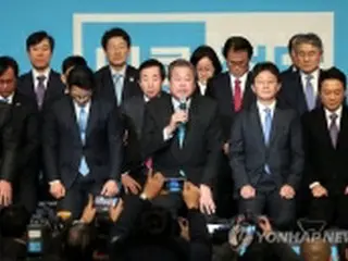 第４党「正しい政党」が正式発足　「保守の求心点に」＝韓国