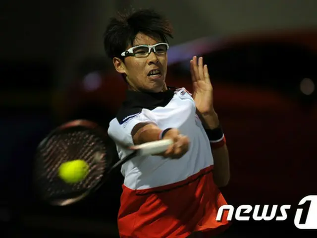 韓国男子テニスの看板選手チョン・ヒョン（20）が8か月ぶりに男子プロテニス（ATP）世界ランキング100位圏内に進入した。