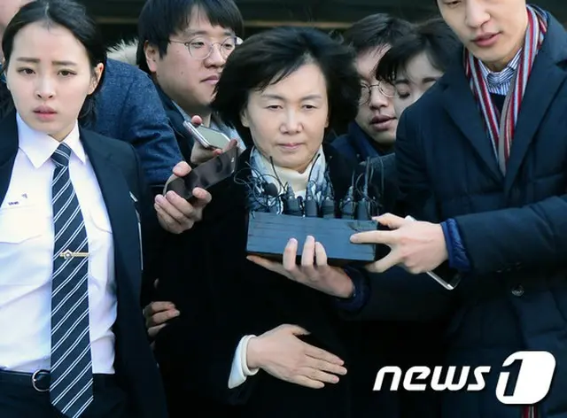 特別検察官チーム、“崔順実被告の娘”の名門女子大合格は前大学総長の指示