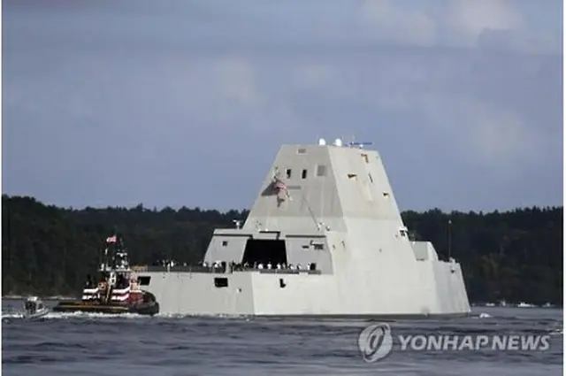 米最新ステルス駆逐艦「ズムウォルト」＝（ＡＰ＝聯合ニュース）