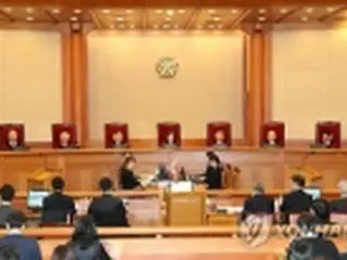 韓国憲法裁　朴大統領と国会に主張整理要求＝来月弾劾判断か