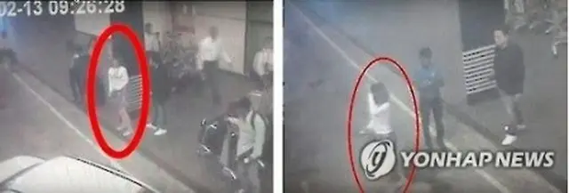 空港の防犯カメラに映った女＝（聯合ニュース）