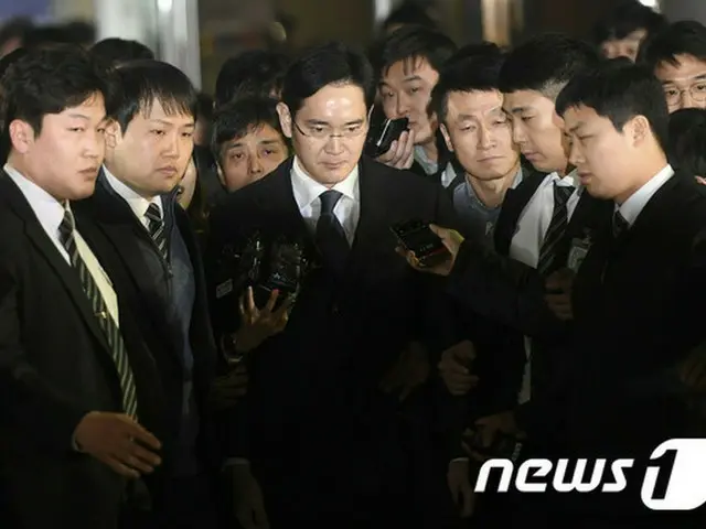 史上初の総裁逮捕…サムスン「裁判で真実を明らかにする」（提供:news1）