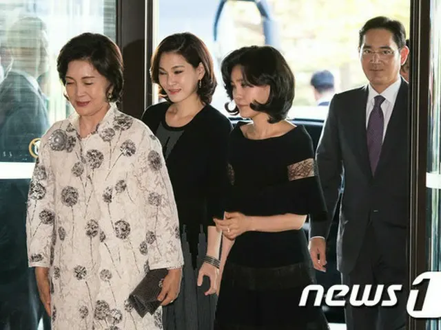 サムスン電子のイ・ジェヨン副会長が逮捕され、イ副会長の妹であるホテル新羅のイ・ブジン社長とサムスン物産ファッション部門イ・ソヒョン社長の歩みが注目されている。（提供:news1）