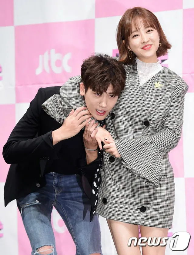 韓国俳優パク・ヒョンシク（25）が女優パク・ボヨン（27）との共演について語った。