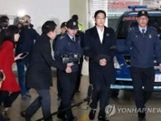 サムスングループ事実上解体　自主経営体制で刷新図る