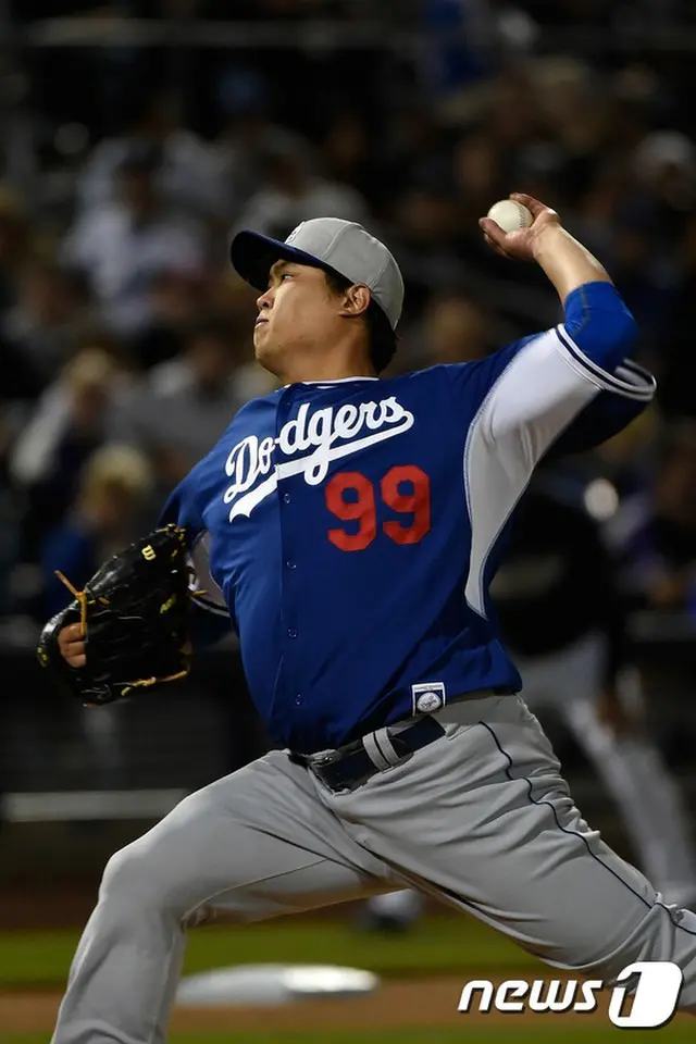 ＜MLB＞リュ・ヒョンジン、12日エンゼルス戦でオープン戦初登板へ（提供:news1）