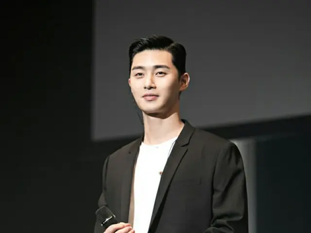 【イベントレポ】俳優パク・ソジュン、1年ぶりファンミで全力の愛情表現にファンも心酔
