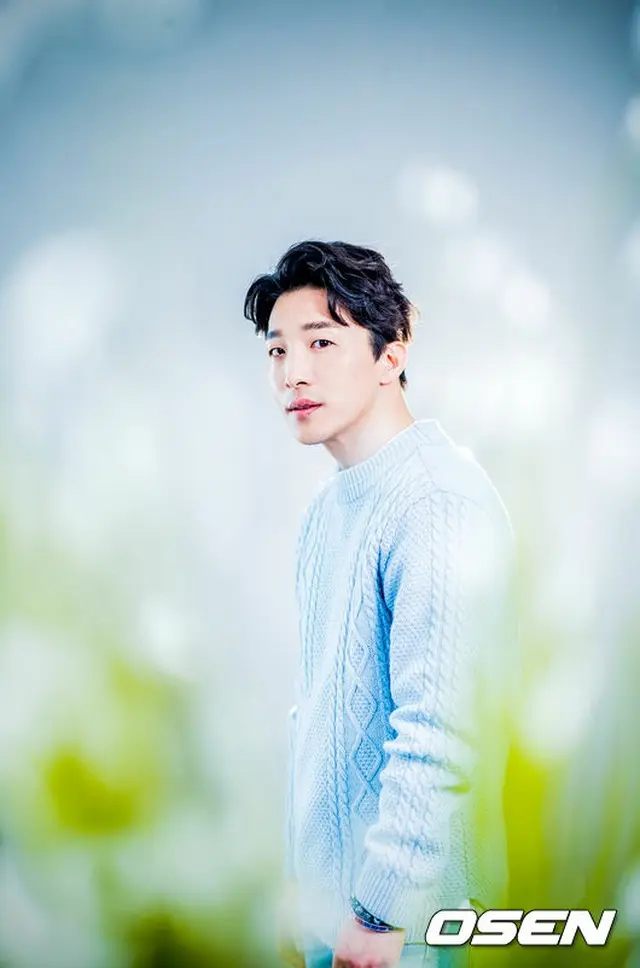 韓国俳優ドン・ヒョンベ（33）が“第2の「プロデューサー」”と呼ばれるドラマ「最高の一発（ハンバン）」にキャスティングされた。