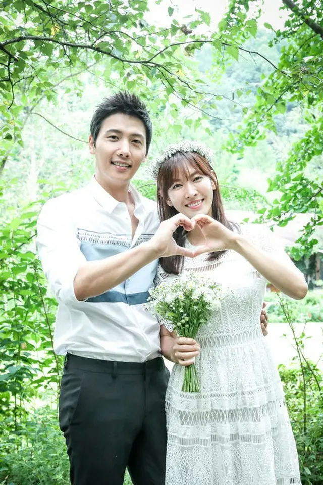 韓国俳優イ・サンウ（37）と女優キム・ソヨン（36）が来る6月結婚することがわかった。（提供:OSEN）
