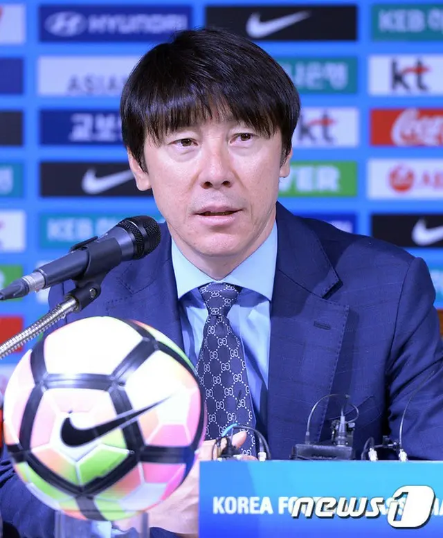 ＜サッカー＞シン・テヨン号、4月召集メンバー発表…イ・スンウ‐ペク・スンホら（提供:news1）