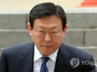 ロッテ会長をあす参考人聴取　財団への資金拠出巡り＝韓国検察
