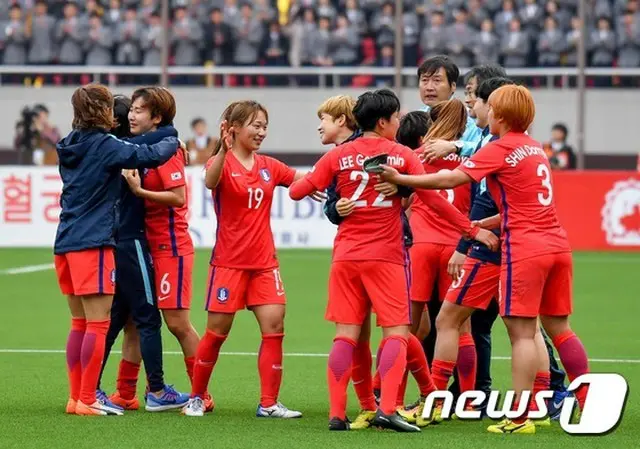 ＜女子サッカー＞韓国代表、香港に6-0完勝＝アジア杯本戦行きが目前に