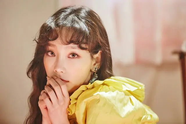 韓国ガールズグループ「少女時代」テヨンが1stアルバム・デラックスエディションで週間アルバムチャート1位に輝いた。（提供:news1）