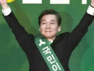 ［写真］型破りなポスターが話題に　韓国大統領選