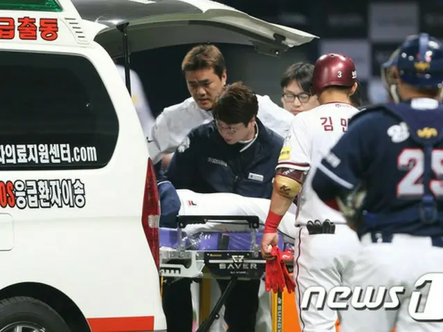 韓国プロ野球・斗山ベアーズの新人投手キム・ミョンシン（23）が打者の打球が顔に当たり、顔面骨折の重傷を負った。