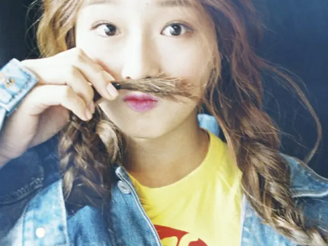 ソロデビューを控えるKriesha Tiu（18）がネイバーVアプリチャンネルをオープンし、本格的なデビュー準備に入った。（提供:OSEN）