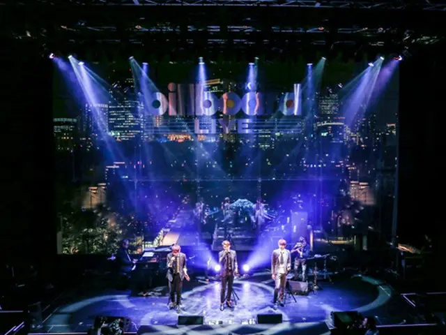 【オフィシャルレポ】憧れのbillboardステージで過ごしたプレミアムな時間『TRITOPS* PREMIUM LIVE』