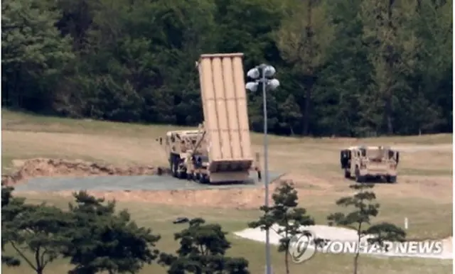 ロッテが配備用地として提供したゴルフ場に設置されたＴＨＡＡＤの発射台＝（聯合ニュース）