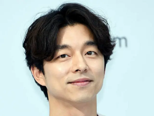 韓国俳優コン・ユがファンと共にバザーを開催する。（提供:OSEN）