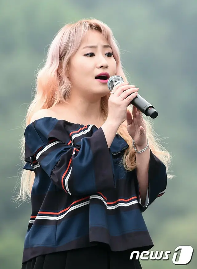 カムバックした「Urban Zakapa」チョ・ヒョナ、結婚観を語る 「できるだけ遅くにしたい」