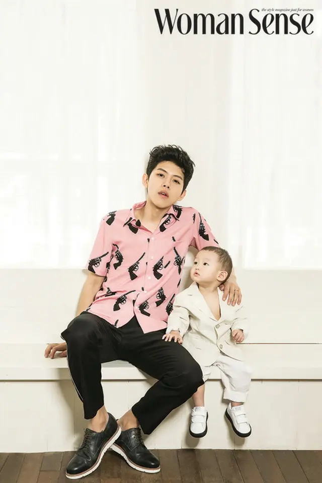 元「U-KISS」ドンホ、息子アセル君と父子画報を公開 「諦めた事が多かった分だけ、今はとても幸せ」（画像:女性雑誌「Woman Sense」）