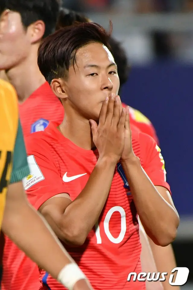 ＜サッカーU-20 W杯＞ベスト16敗退の韓国、MFイ・スンウ 「経験不足が敗因」