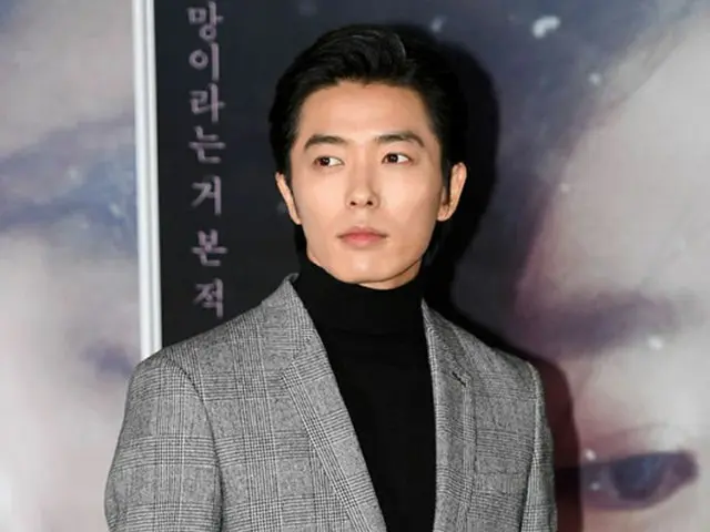 韓国俳優キム・ジェウク（34）がFA市場に乗り出す。