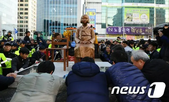 森本釜山総領事更迭…「日本政府の少女像対応を批判」（提供:news1）