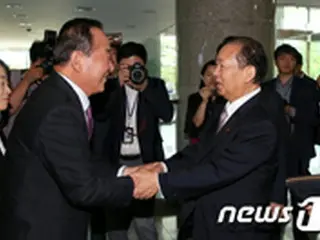 元韓日議員連盟会長、二階俊博幹事長に「日韓関係発展への役割に期待」＝韓国