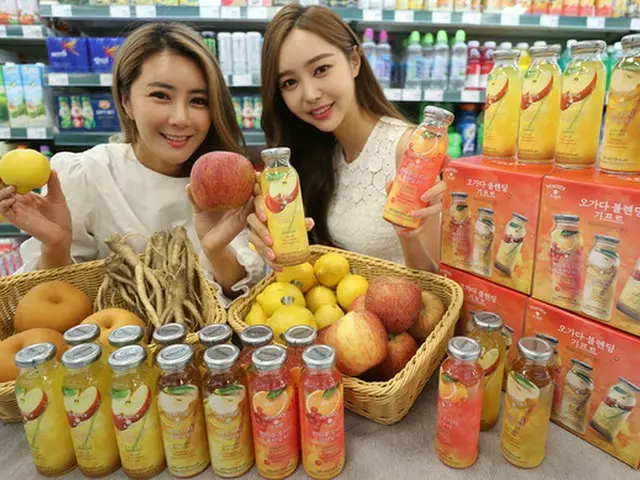韓国・イーマートは12日、韓方茶カフェ「オガダ（Ogada）」と共に、ティー3種のシラヌヒ五味茶、梨桔梗、アップルレモングラスセットを販売すると明らかにした。（提供:news1）